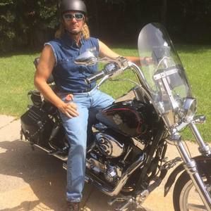 Meet your Posher, Perry